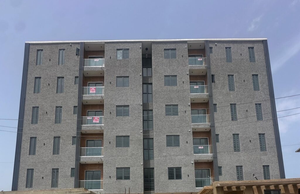 This article is the smart investor’s guide to Ikate Lekki’s 2-bedroom gem!