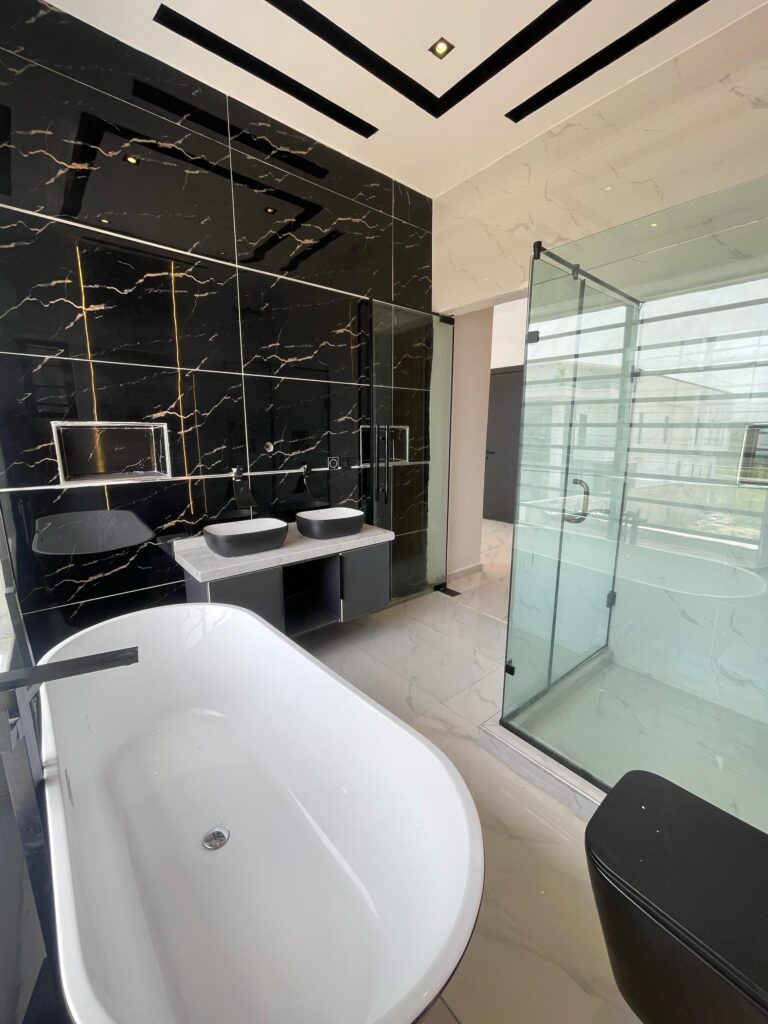 It is time to eize the opportunity to own this gorgeous duplex in Ajah Lekki!