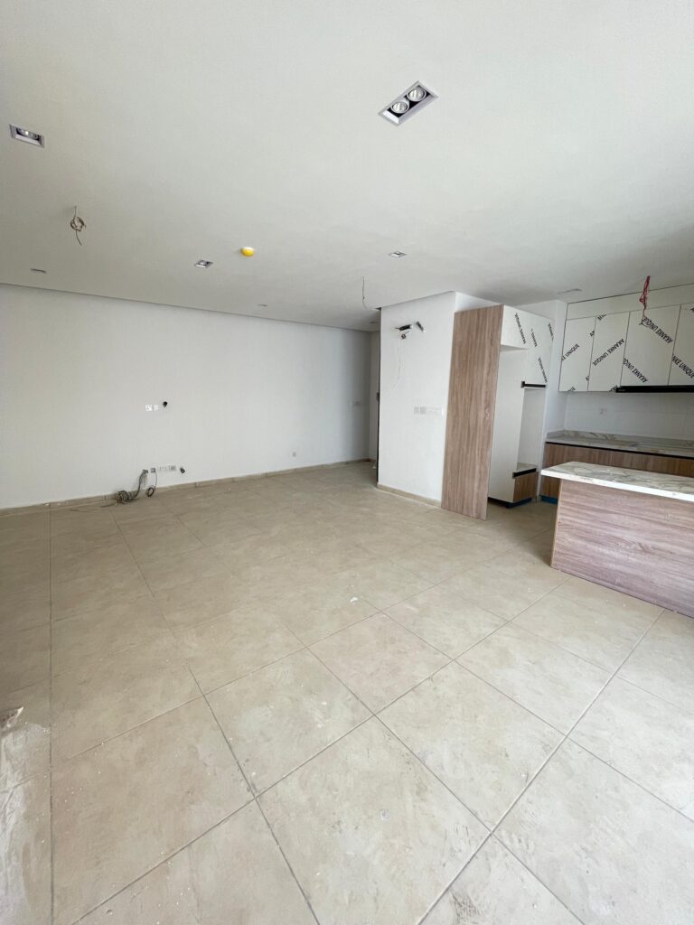 Here is an opportunity to explore this brand-new 2-bedroom apartment in prime Ologolo, Lekki!